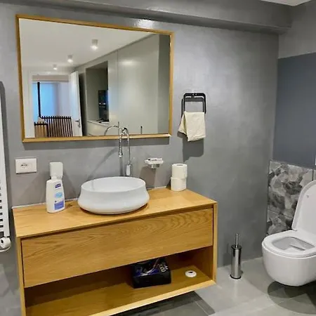 Luxury Loft Apartment Tirana